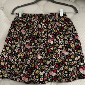 Mini floral skirt